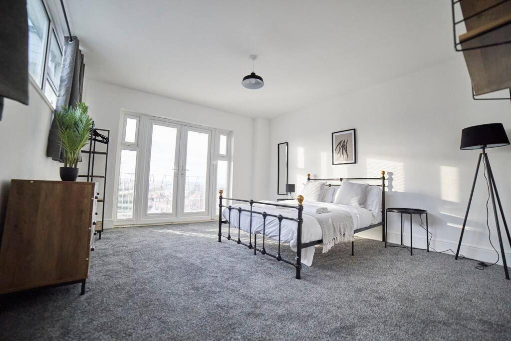 High Spec Spacious 2Bd Apt, Parking, Nr Newcastle Gateshead Exterior photo